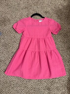 Old Navy Hot Pink Tiered Short Sleeve Dress